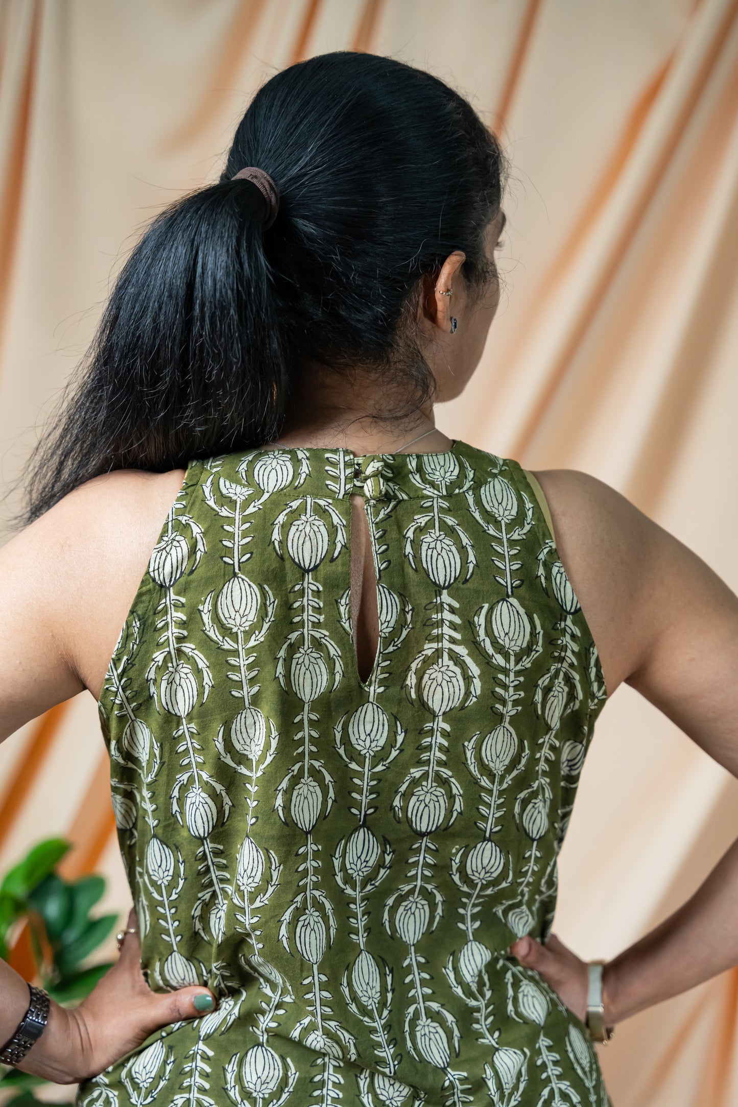 Olive Drift-Kurta Set