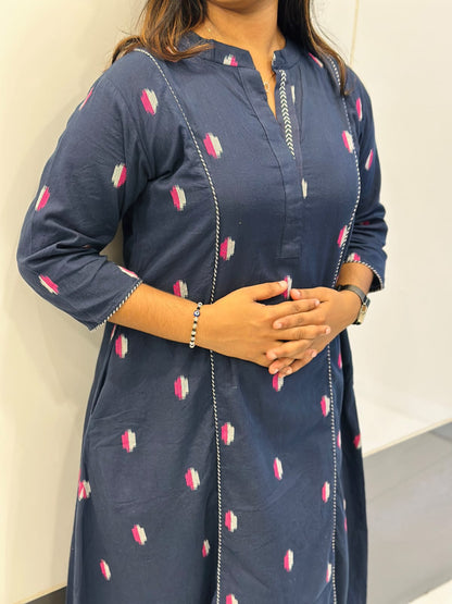 SAYA-KURTA SET