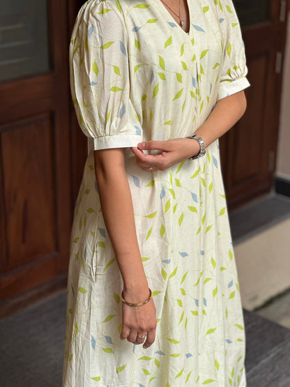 Tangle Bloom – Dress