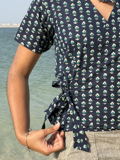 FLORA-SHORT TOP